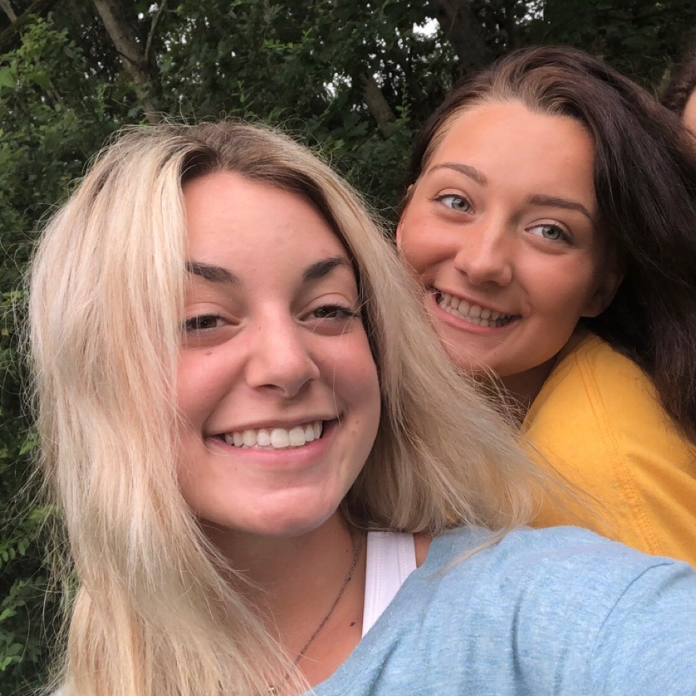 Meet your Posher, Hailey